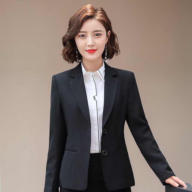 企業(yè)員工西服套裝工作服定做有哪些關鍵點